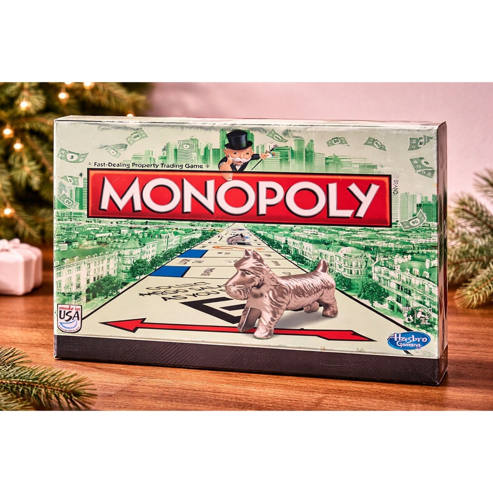 Hasbro Gaming Monopoly Classic Board‎ Game with Cat Token New Sealed 00009